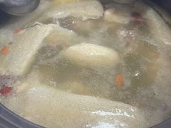 -花苑美食横琴生蚝火锅(拱北粤华路店)
