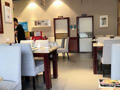 大堂-小船渔村•大连菜•大连焖鱼(明泽街店)