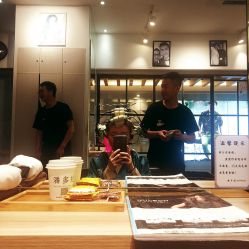 -东方麒麟·潘多拉SALON