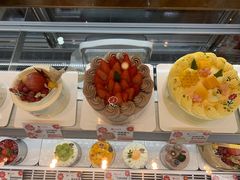 -花花卷卷·鲜食蛋糕(静安久光百货店)