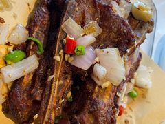 手抓骨-山水人家