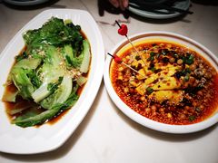 -韵秋荷(宝山龙湖天街店)