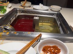 -海底捞火锅鲜切牛肉主题店(长寿路店)
