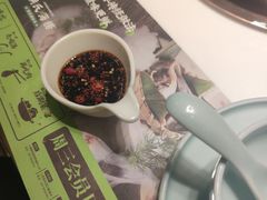 -洪氏嗨捞·猪肚鸡火锅(阳光天地店)