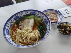-隆轩面馆(嫩江路店)
