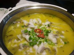 -严厨老坛酸菜鱼(吴江万宝店)