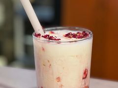 手作玫瑰奶白酒-芸山季·云南野生菌火锅(人民广场来福士店)