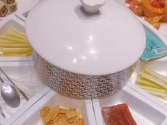 -羲和雅苑•北京烤鸭(陆家嘴中心店)