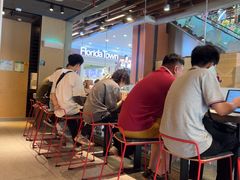 -麦当劳(中二横路店)