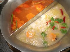 -湊湊火锅·茶憩(打浦桥日月光店)