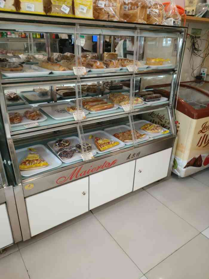 老船长泡芙(西苑一店)-"服务热情,蛋糕做的又快又好,非常实惠.