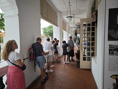 -Long Bar(莱佛士酒店)