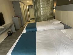 -英伦风情酒店(优博国际店)