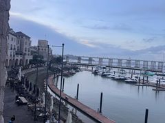 -22ºN BISTRO西餐&酒馆(石奥商业街店)