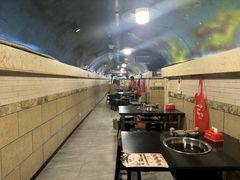 -洞亭火锅(防空洞总店)