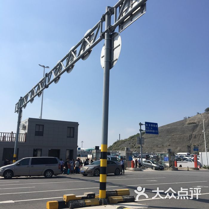 沈家湾停车场