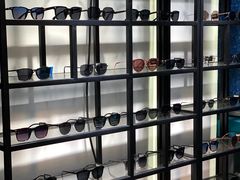 -Trend1881视光·蔡司视觉(领展广场店)