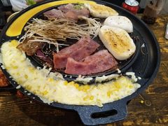 -胡悦里韩式烤肉(芝罘万达广场店)