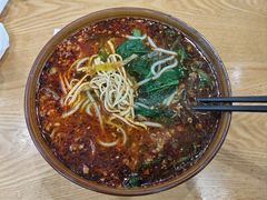 -三好食堂(煎饺·馄饨·肉饼米线·盛世广场店)