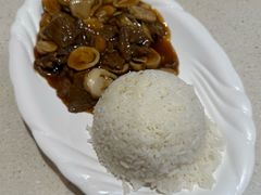 -香港新发烧腊茶餐厅(水围店)