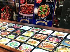 -宝燕海货工场(长江国际店)