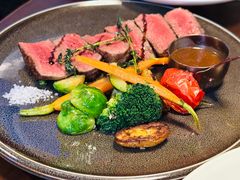 碳烤特选澳洲谷饲西冷牛排-MARU玛露音乐餐厅(大学路店)