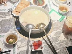 -禄婶鸡煲·打边炉