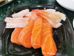 三文鱼刺身-白天鹅宾馆·流浮阁咖啡厅