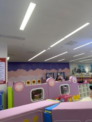 -孩子王童乐园(武汉永旺店)
