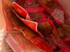 -来伊份LYFEN(中央路店)