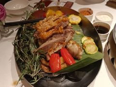 牧民烤<br&nbsp;/>羊腿-耶里夏丽·丝路新疆菜·清真食品(徐汇南丹东路臻选店)