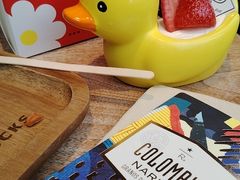 -花花卷卷·鲜食蛋糕(静安久光百货店)