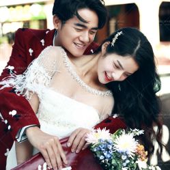 -经典婚纱摄影美学馆·私人定制
