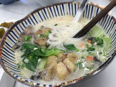 -鲜越鲜鱼粉(财富购物中心店)