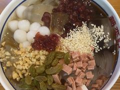 -蓉李记成都名小吃(太原龙湖万达店)