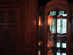 -Nathalie Djurberg与Hans Berg“牛皮纸包裹的月亮”-Prada荣宅当季展览