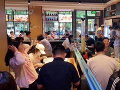 大堂-木屋烧烤(万德庄店)