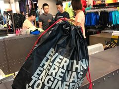 -UNDER ARMOUR(八达岭奥莱店)