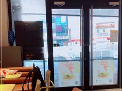 -麦当劳(顾村公园店)