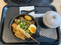 京都牛肉溏心蛋丼饭加鸡肉串-大家乐(广州宝岗店)