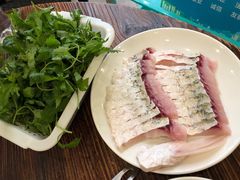 -正能量脆肉鲩火锅