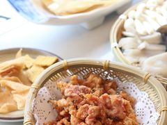 -菌子鲜汤野生菌锅