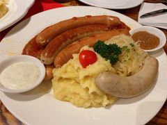 -申德勒加油站餐厅(三里屯北小街店)
