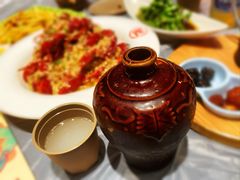 -肥肥虾庄·金牌油焖大虾(杨园滨江时代walk店)