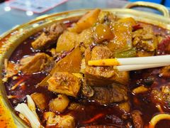 -牛一嘴·兰州牛肉面·大盘鸡(财富中心店)