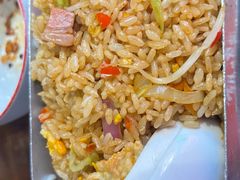 -热火朝天鲜切牛肉火锅(南强街巷店)