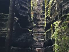 -梭布垭石林景区