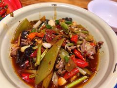 -兔槽江湖菜·重庆璧山兔(水围店)