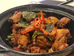 金不换三杯浓香滑鸡煲-太兴餐厅(东方广场分店)