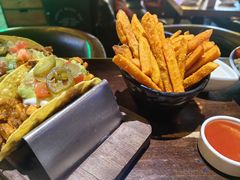 -Famous肥猫墨西哥音乐餐吧(五棵松华熙LIVE店)